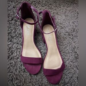 Plum heels!